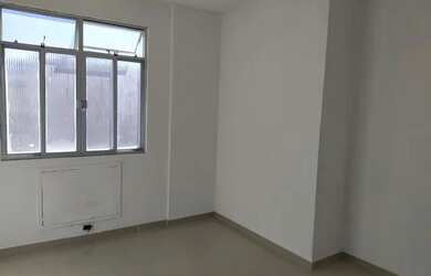 Imagem 4: Alugo apartamento sala e quarto com garagem - rua Silvio Romero, n° 8 - Santa Teresa/RJ