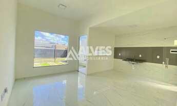 Imagem 4: CASA COM 3 QUARTOS SENDO 2 SUITES, PISCINA E ÁREA GOURMET COMPLETA