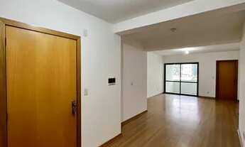 Imagem 2: BENTOALVES aluga ótimo apto c/ 02 dorm., 01 vaga, próximo Yazigi, Lourdes - Caxias do Sul