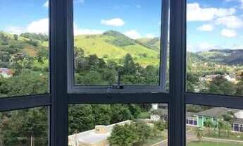 Imagem 3: Cobertura Duplex com Churrasqueira em Lindóia