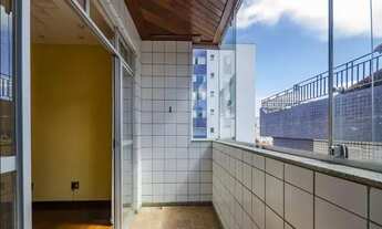 Imagem 5: Cobertura para aluguel tem 240 metros quadrados com 4 quartos