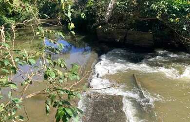 Imagem 6: Haras 11ha,casa sede inacabada, casa caseiro, rio nos fundos, galpão, Sete Lagoas