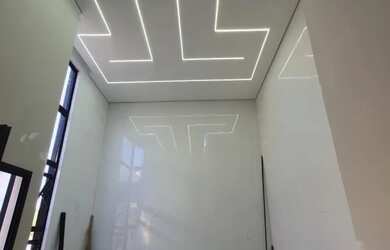 Imagem 2: Casa térrea à venda no Horto Florestal Villagio, em Sorocaba, SP