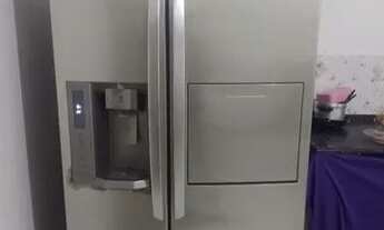 Imagem 2: Geladeira LG Casa com 1 banheiro