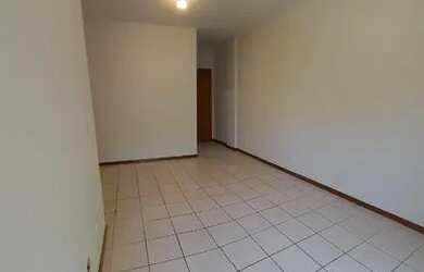 Imagem 3: Cond. Itapoã - Av. Recife - Apto com 3 quartos