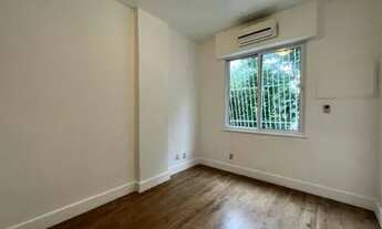 Imagem 3: Apartamento para venda tem 130 metros quadrados com 3 quartos em Leblon - Rio de Janeiro