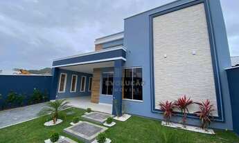 Imagem 4: Linda casa com piscina 03 dormitorios com 01 suite