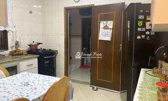 Imagem 3: Sobrado 3 Suítes à Venda no Bom Clima