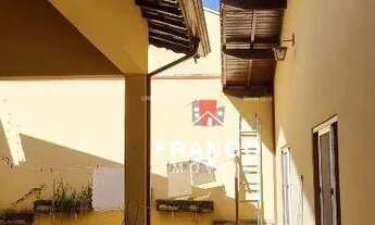 Imagem 7: Vende-se casa com tres dormitorios