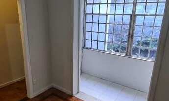 Imagem 2: Apartamento 02 quartos todo reformado