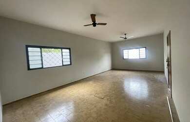 Imagem 2: Casa com 3 dormitórios para alugar, 100 m² por R$ 1.905/mês - Roseiral - São José do Rio P