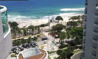 Imagem: Flat Wyndham com 1 suíte na praia da Barra