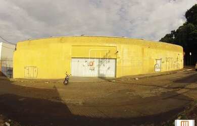 Imagem 2: Salão/Galpão (outros) , cozinha planejada