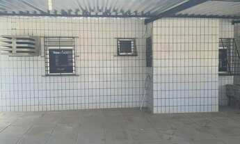 Imagem 5: Aluga-se Excelente Apartamento no térreo em Pau Amarelo