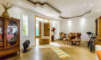 Imagem: Casa para Aluguel - Aparecida, 4 Quartos