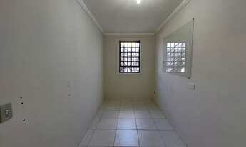 Imagem 4: Casa para aluguel possui 182 metros quadrados com 3 quartos em Jardim Primavera - American