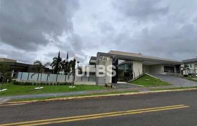 Imagem 2: Sobrado de Esquina no Condomínio do Lago com 824m de terreno