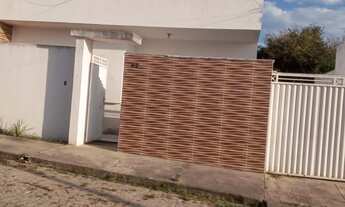 Imagem: Aluga-se Casa 2/4 com Suíte e garagem em