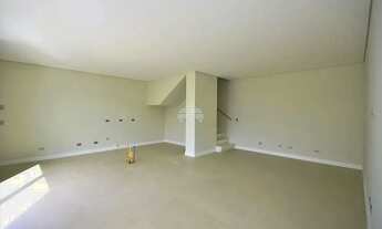 Imagem 2: Imóvel para venda possui 193 metros quadrados com 3 quartos em Vista Alegre - Curitiba - P