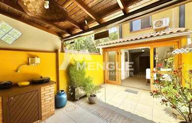 Imagem 6: Casa de 3 quartos, com 3 banheiros, pátio, living estendido com churrasqueira e garagem pa