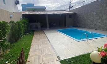 Imagem: Linda casa 100 m/2 com 3/4