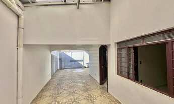 Imagem 5: Casa à venda na Rua Júlia Segallio