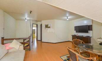 Imagem 2: Sobrado para venda tem 254 metros quadrados com 3 quartos em Juvevê - Curitiba - PR