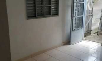 Imagem 2: Casa para venda com 60 metros quadrados com 2 quartos em Centro - Botelhos - Minas Gerais