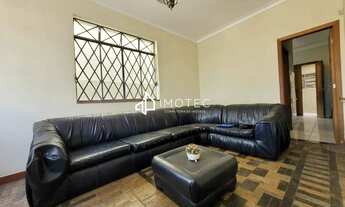 Imagem: Casa com 3 Quartos à venda, 152m² - Santa