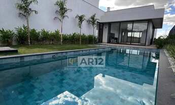 Imagem 2: Sobrado para venda com 375 metros quadrados com 4 quartos em Jardins Itália - Goiânia - GO