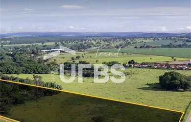 Imagem 3: Área para potecial loteamento - GO-080 Goiânia