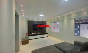 Imagem: Rog - Casa Térrea Reformada à Venda Bosque