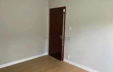 Imagem 7: Oportunidade - Casa - Jardim Santa Maria - Jacareí - 4 Dormitórios - 200m²