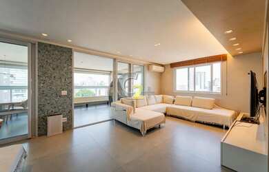 Imagem 7: Apartamento à venda em Aclimação, 4 suítes, 6 vagas de garagem