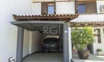 Imagem 2: Casa para Venda - 240m², 3 dormitórios, sendo 1 suites, 3 vagas - São Sebastião