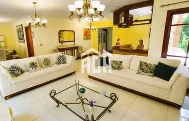 Imagem 4: Elegância e Conforto no Alpha 9 Casa com 4 Suítes, Piscina e Espaço Gourmet