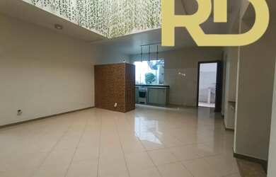 Imagem: Casa com 4 Quartos e 3 banheiros à Venda