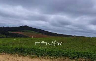 Imagem 3: Casa de condomínio para venda possui 500 metros quadrados