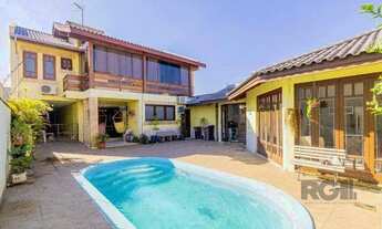 Imagem: Casa de 4 dormitórios 304m² no bairro