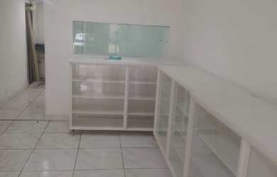 Imagem 2: Aluguel de Loja Casa com 1 dormitório