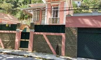 Imagem: Casa Histórica lindona Centro Petrópolis