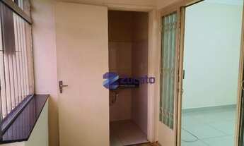 Imagem 5: Casa com 3 dormitórios para alugar, 236 m² por R$ 2.500,00/mês - Fabrício - Uberaba/MG