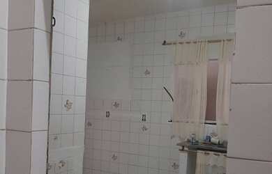 Imagem 2: Casa para aluguel tem 200 metros quadrados com 2 quartos em Bangu - Rio de Janeiro - RJ