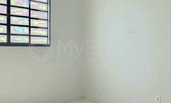 Imagem 6: Casa com 3 quartos - Bairro Residencial Village Garavelo em Aparecida de Goiânia