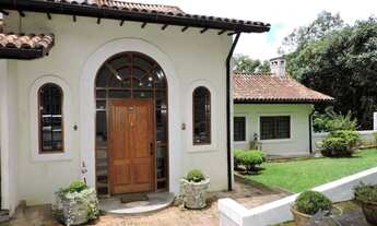 Imagem 4: Forest Hills - Casa Colonial americana, 4 suítes e piscina!