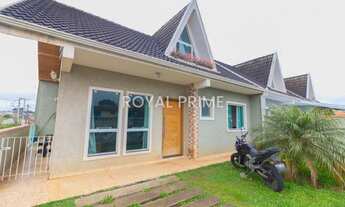 Imagem: Casa de Rua com Quintal e 2 dormitórios