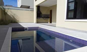 Imagem 7: Casa de condomínio sobrado para venda tem 235 metros quadrados com 4 quartos