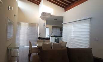 Imagem 5: Casa para venda tem 230 metros quadrados com 3 quartos