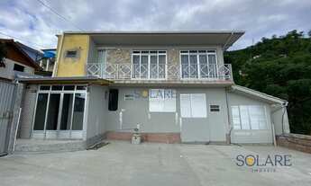 Imagem: Casa com 9 dormitórios e 9 vagas de garagem