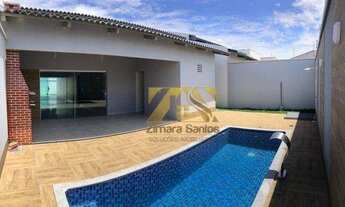 Imagem: Casa com 3 Quartos, sendo 2 Suítes, na